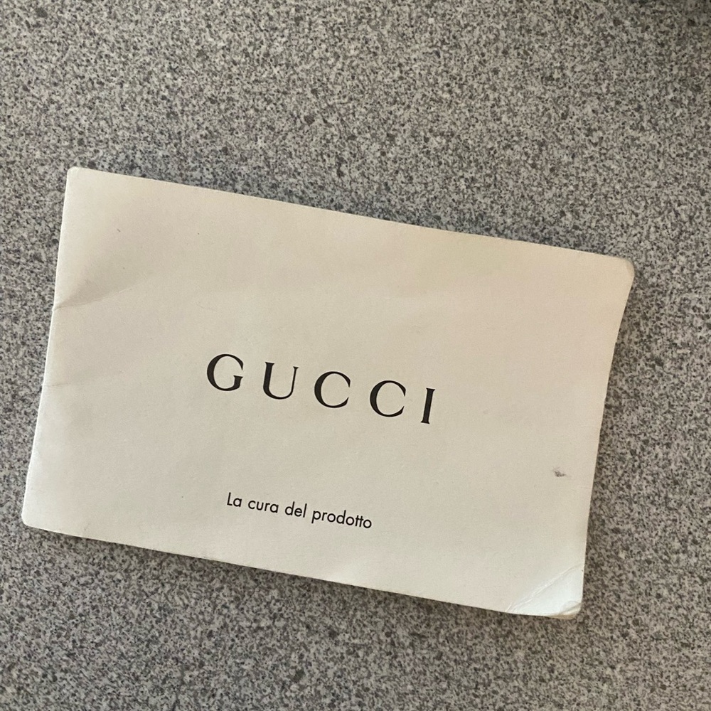 Gucci Mini Marmont Shoulder Bag - Picture 4 of 5
